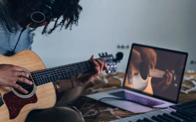 Aulas de Violão Online » Como Tocar Violão do Zero sem Sair de Casa